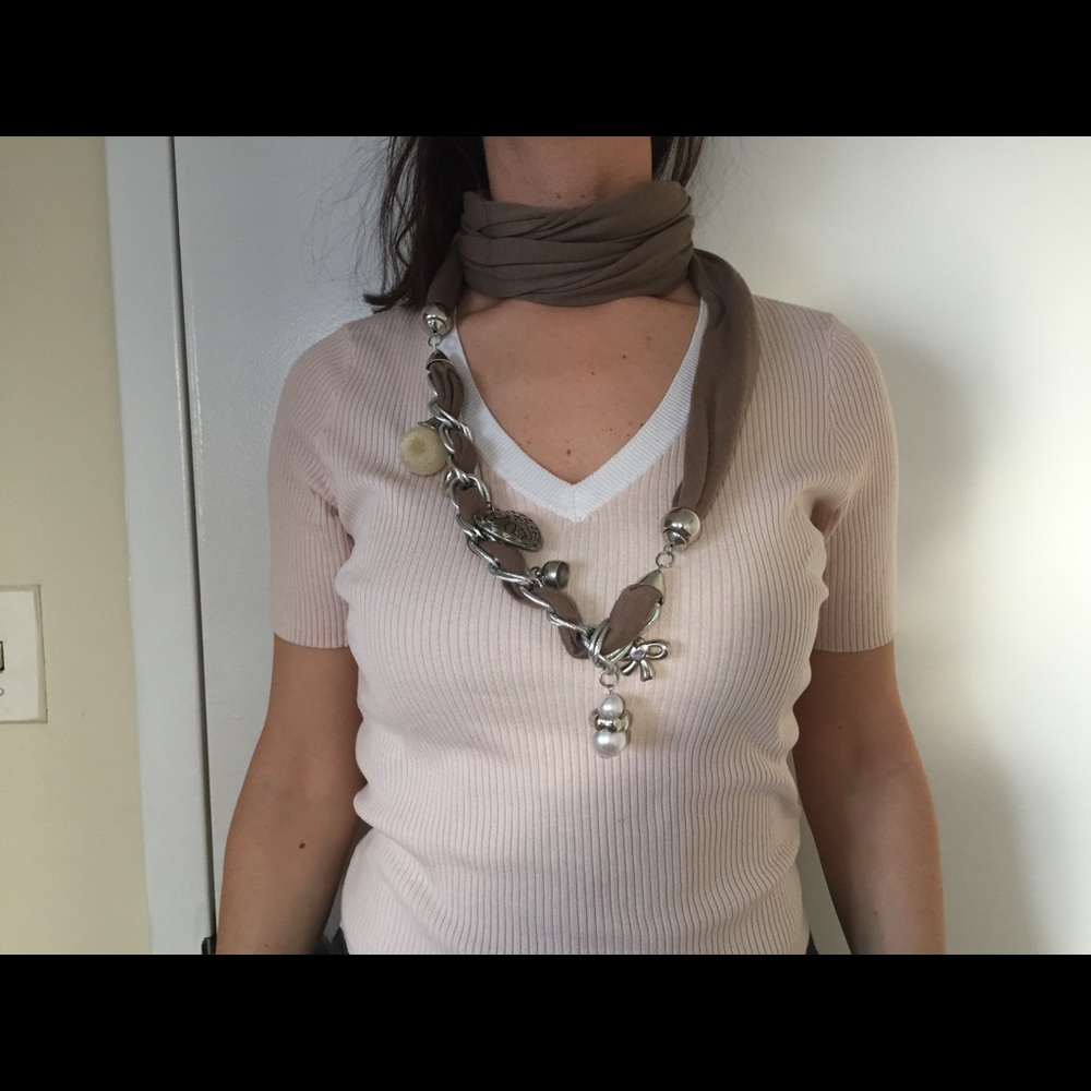 Scarf - Picture 6 of 6